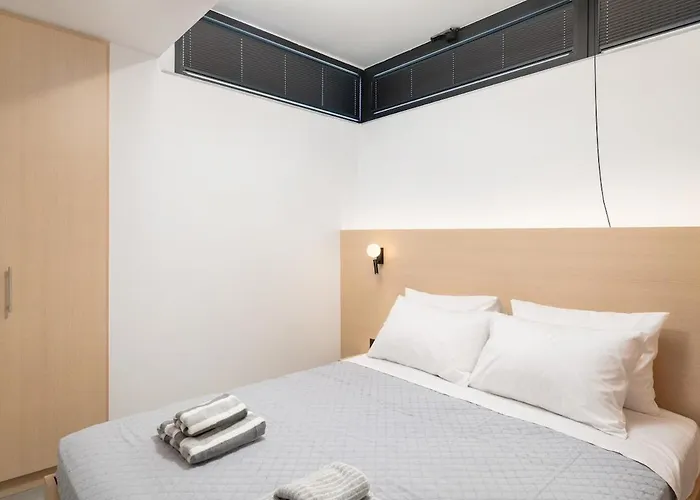 Ethea Residences-thalia 아파트 *