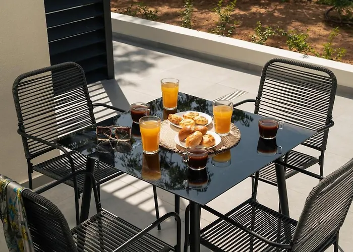 Ethea Residences-thalia 하니아